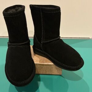 BearPaw Emma Kids Black Suede Boots Toddler Size 9